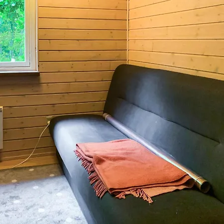 Three Bedroom Cozy In